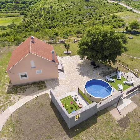 House Potkova 1928 Holiday home Ladevci