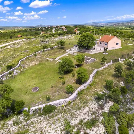 House Potkova 1928 Holiday home Ladevci