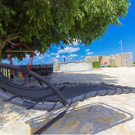 Holiday home House Potkova 1928 Ladevci